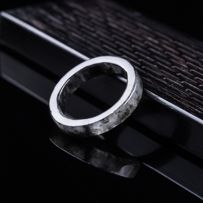 Naturalny pierścionek z czarne – Jewelry & Watches Review recenzja i cena